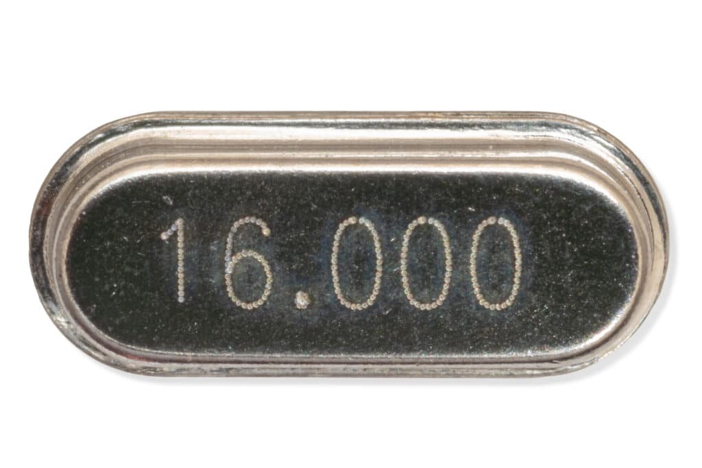 Crystal (oscilator) 16MHz HC49US-Components