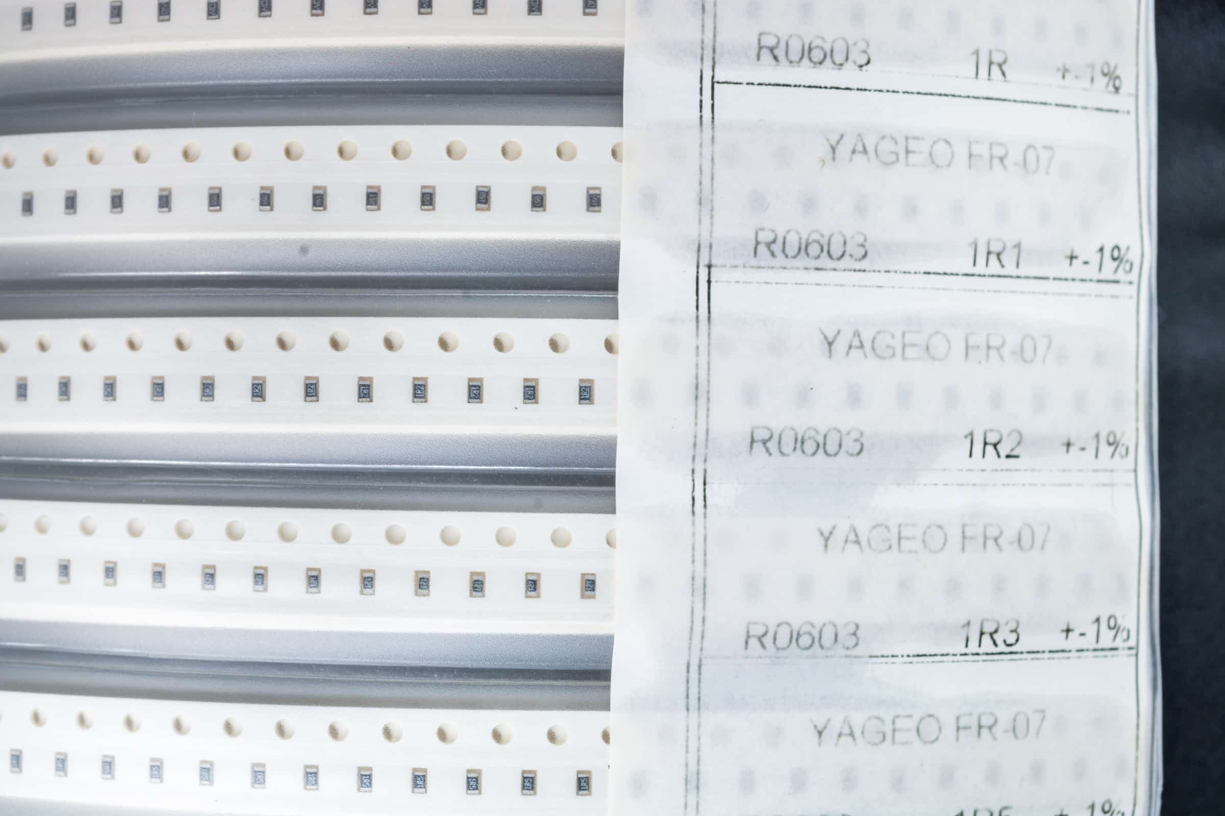 Set 0603 SMD otpornika, 8500 komada-Components