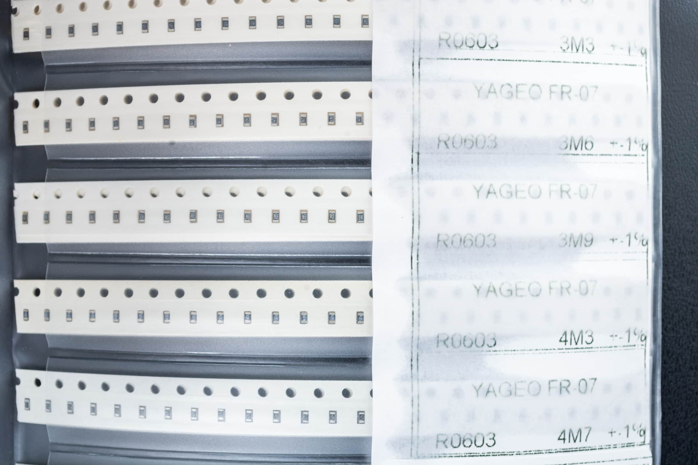 Set 0603 SMD otpornika, 8500 komada-Components