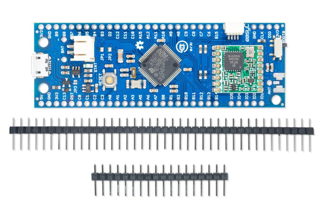 STM32L microcontroller board with LoRa transciever-Communication