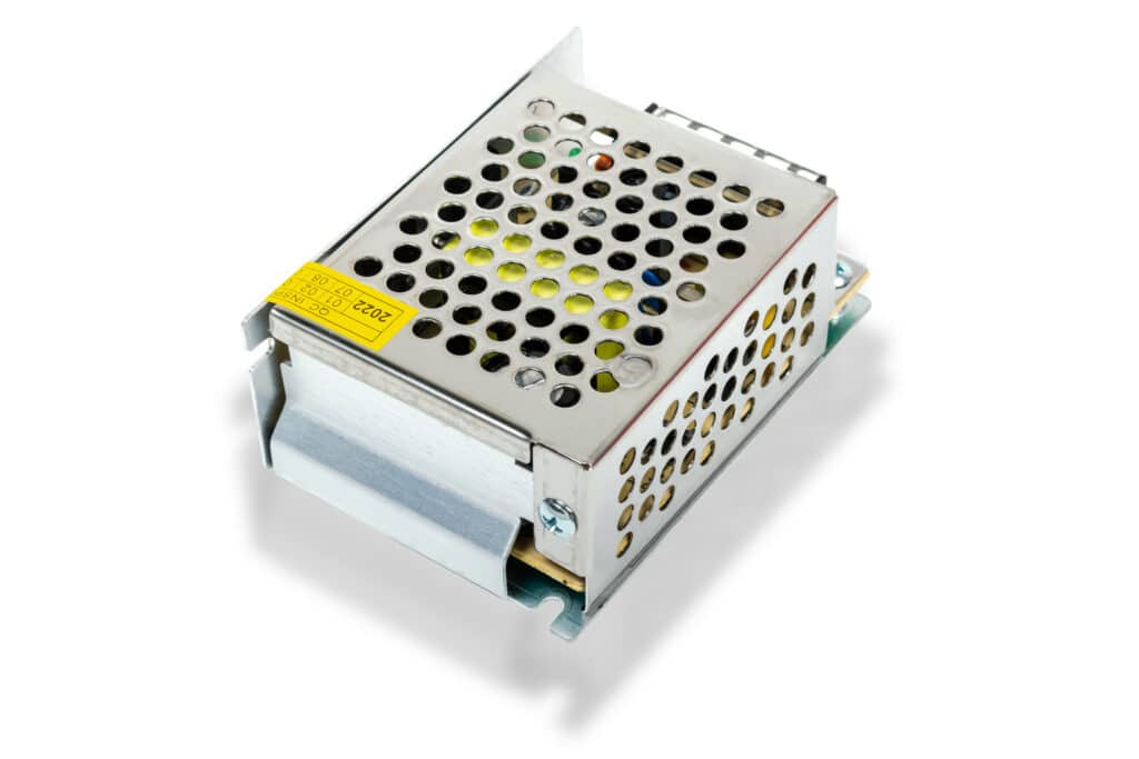 Napajanje 12V 3A 36W-Baterije & Napajanja