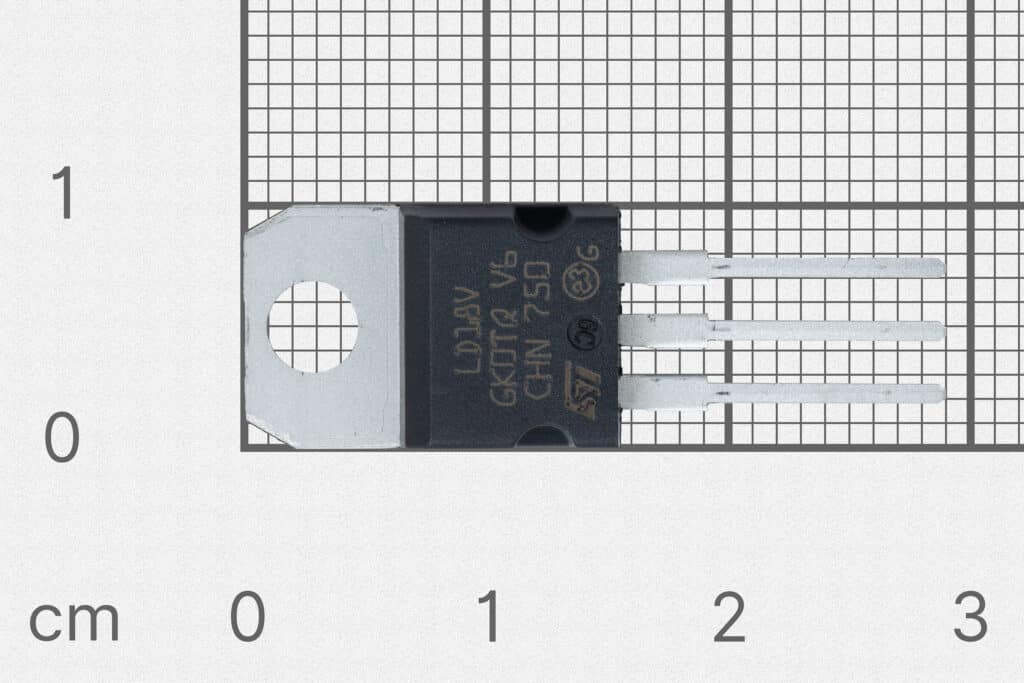 Generic 1.8V voltage regulator TO-220 THT-Components