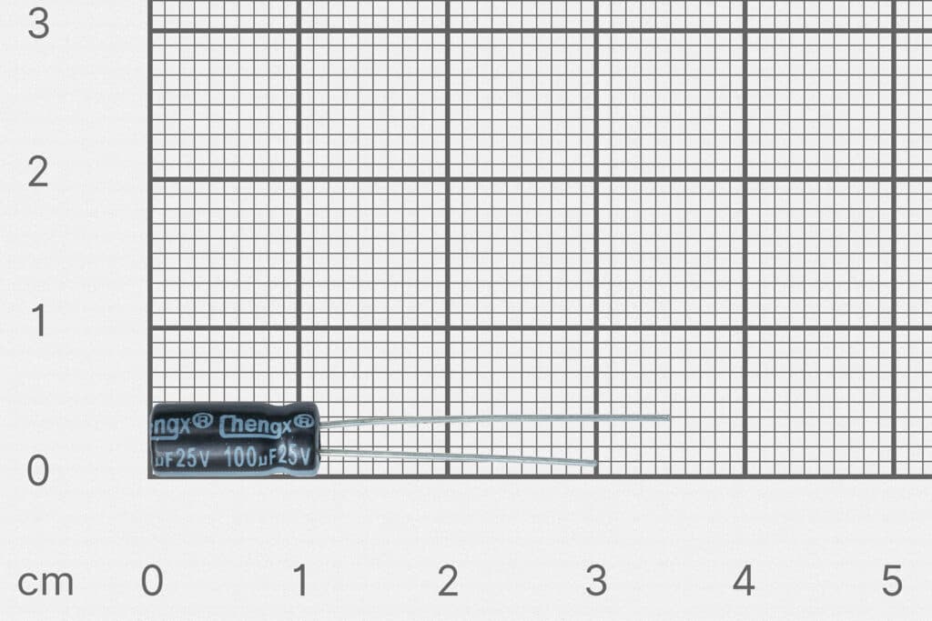 Elektrolytkondensator 100uF 25V-Components