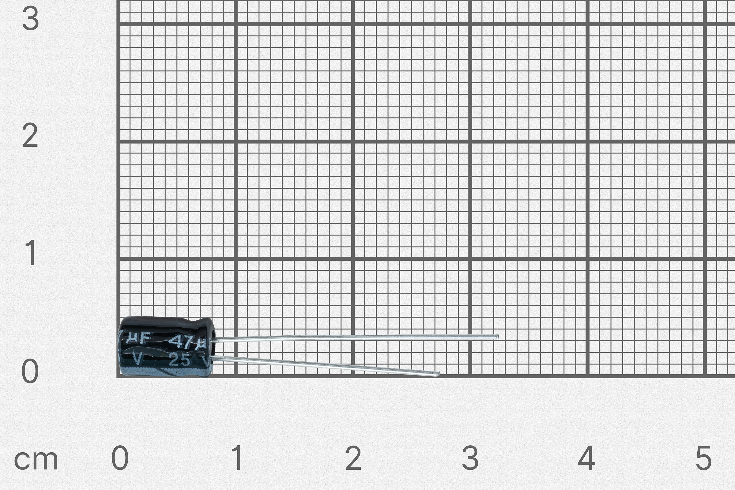 Kondenzator 47uF 25V elektrolitski-Components
